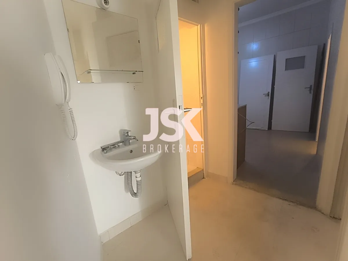 Apartment for Sale in Al Zarif, Beirut, Lebanon