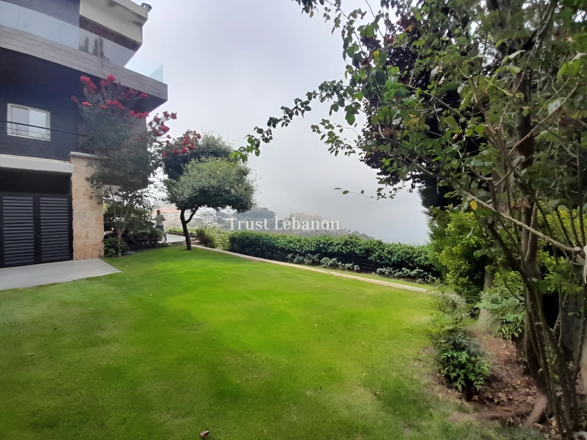 Villa for sale in Bikfaya, Lebanon