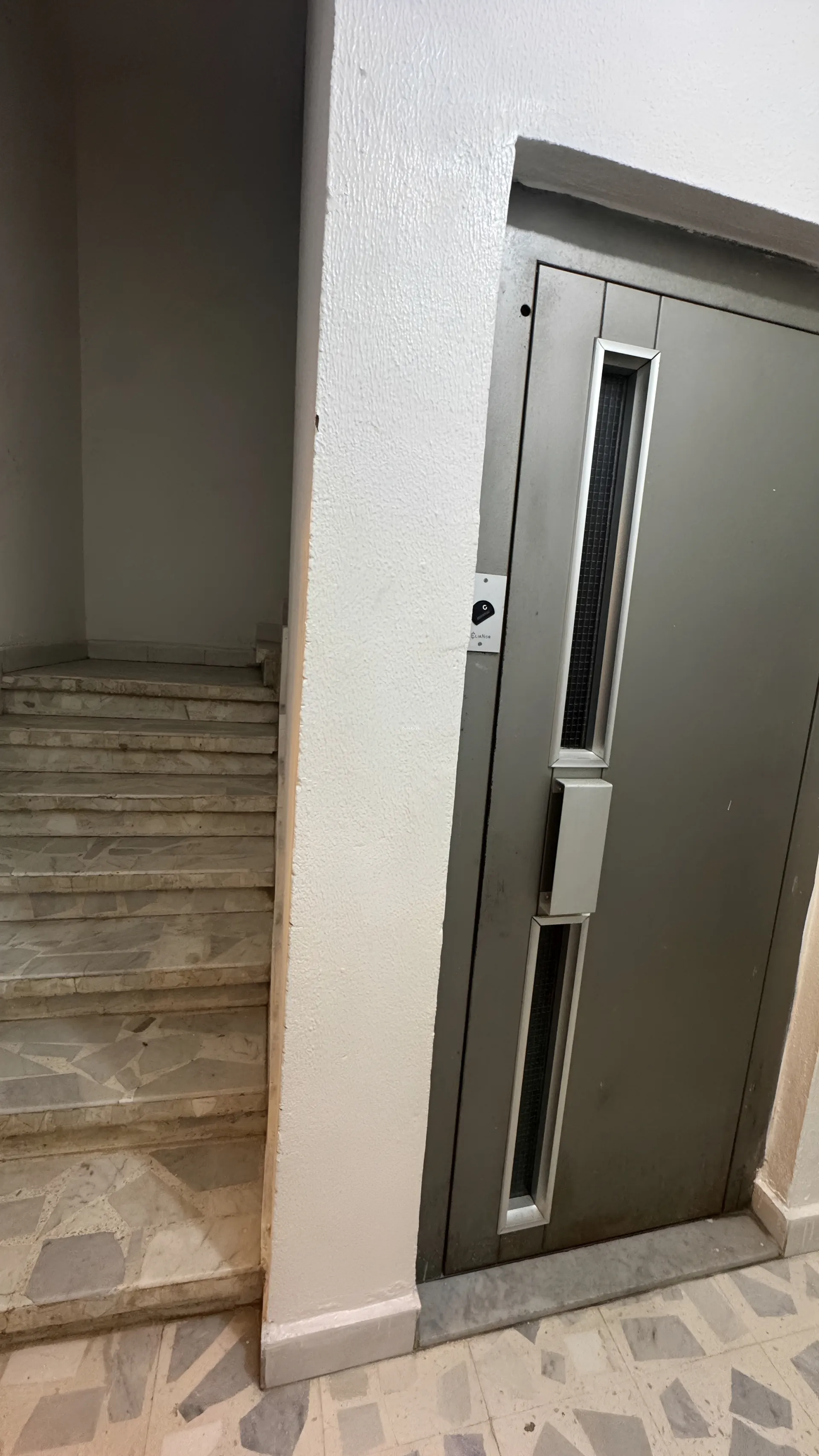 Apartment for sale in Mansourieh