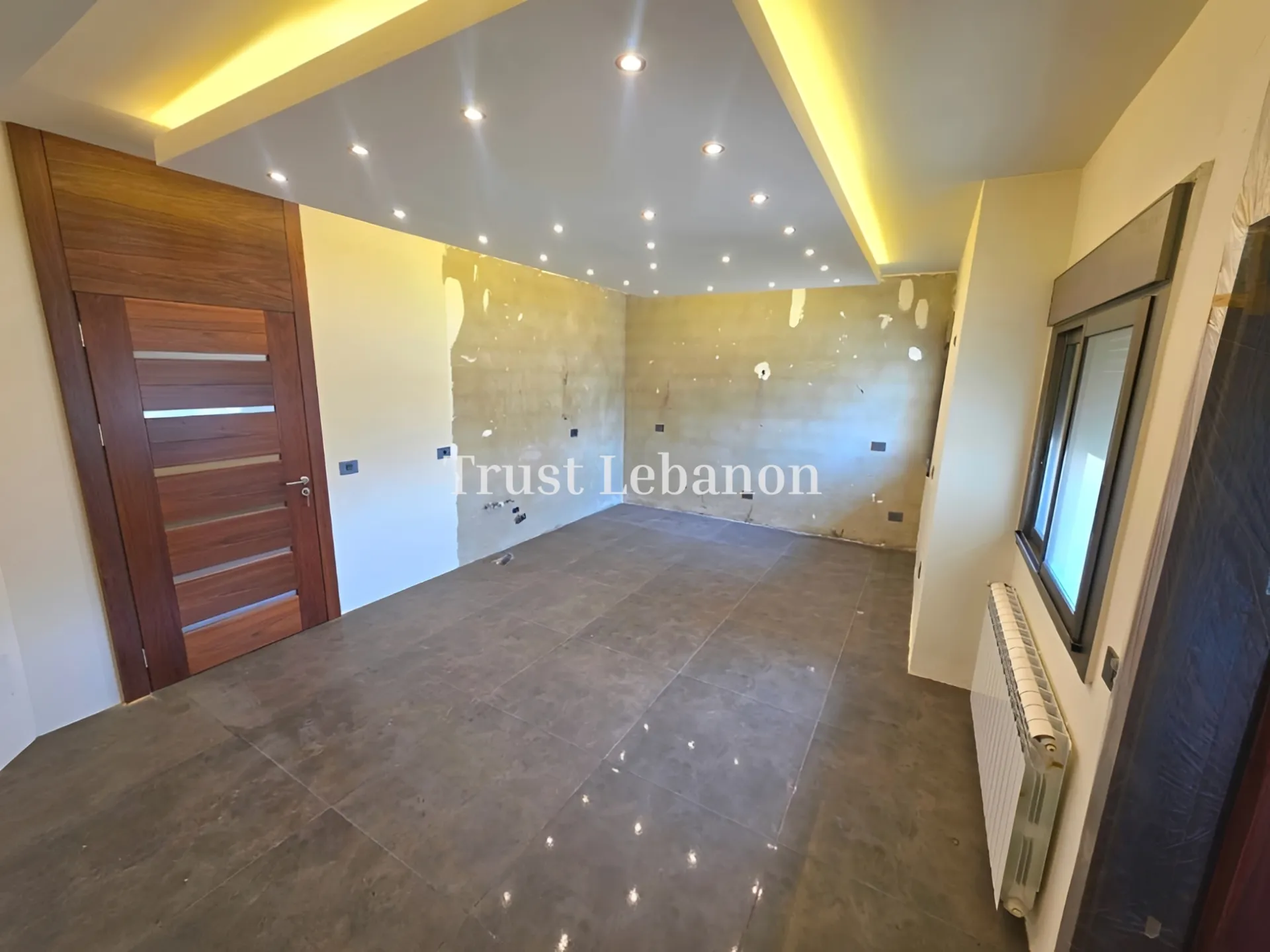 Duplex for rent in Dbayeh, Lebanon