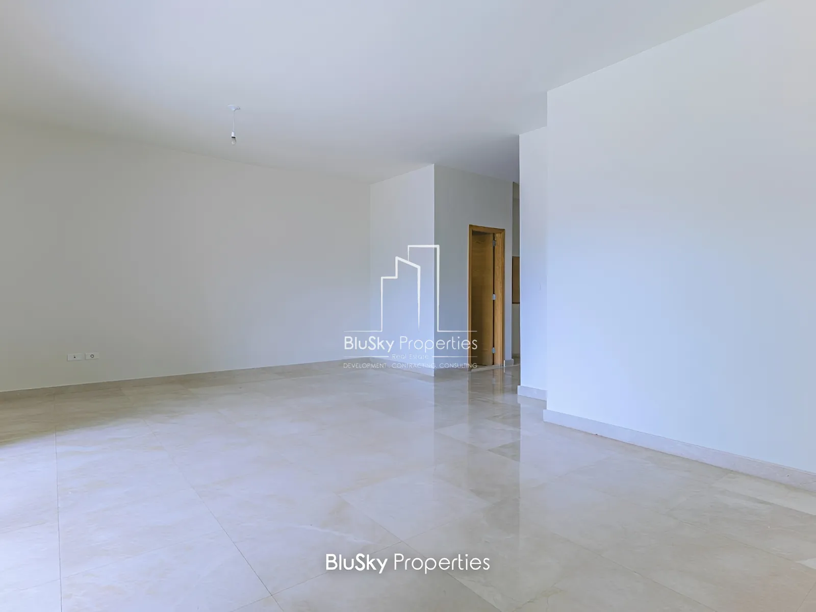 Apartment for Sale in Mar Chaaya - 3 bed, 4 bath