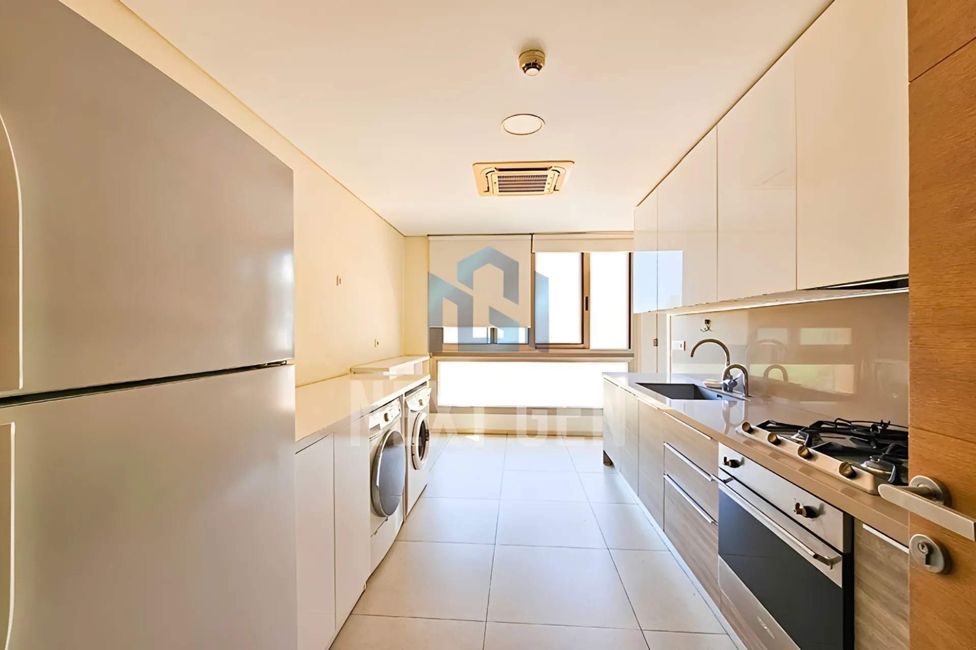 Apartment for rent in Ain Al Mraiseh, Beirut, Lebanon