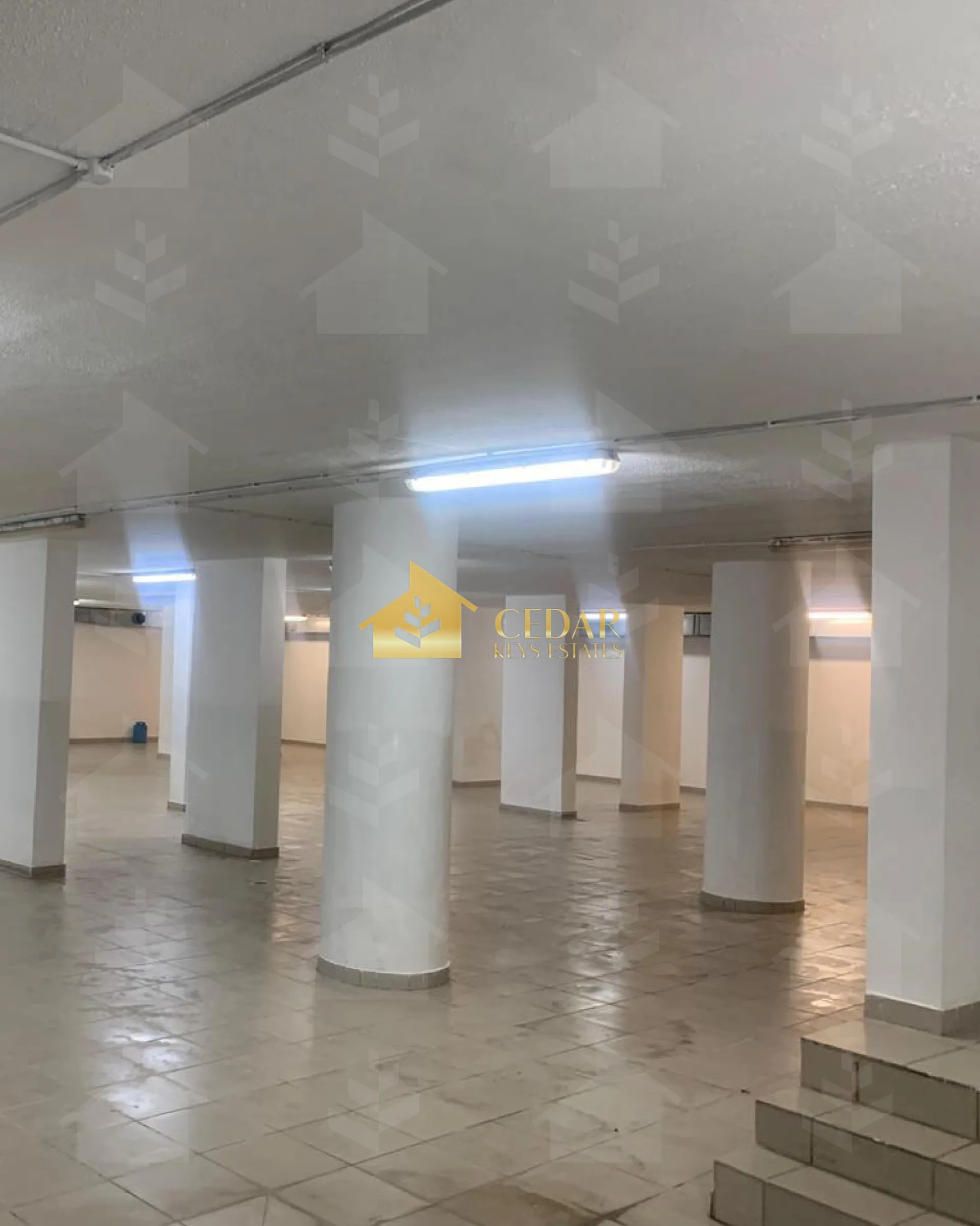 Warehouse for sale in Raoucheh, Beirut, Lebanon