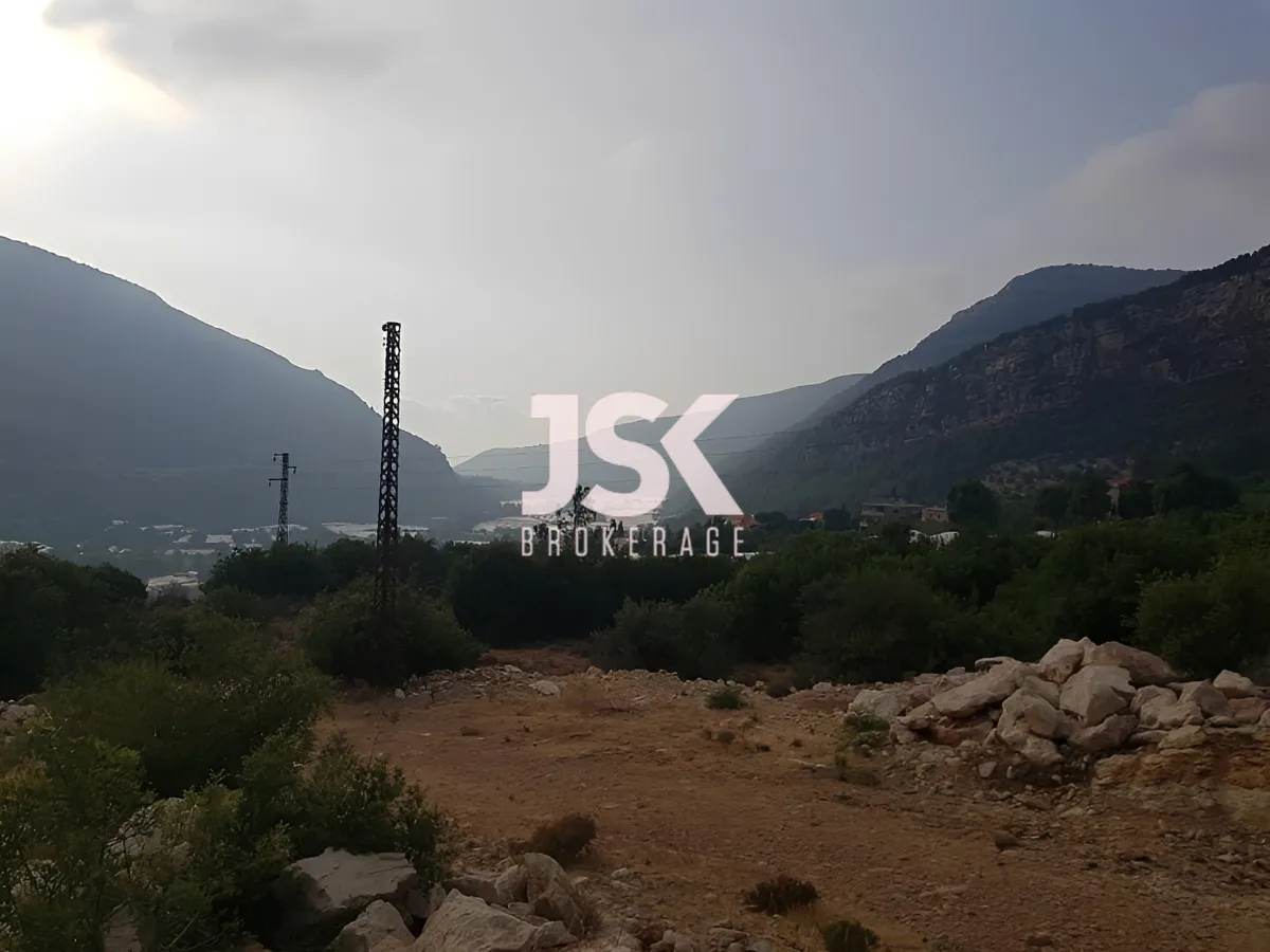Land for Sale in Kfar Helda, Lebanon