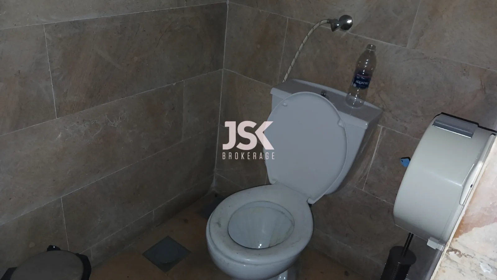 Shop for Rent in Jdeideh