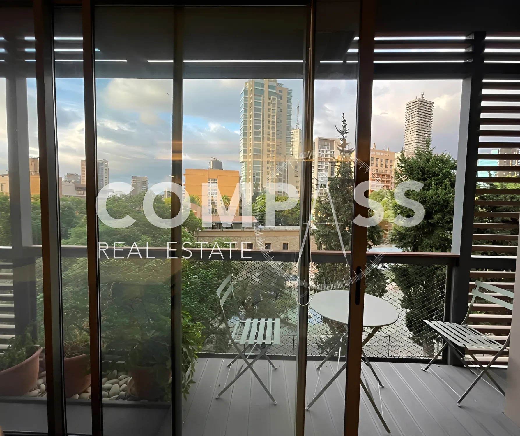 Apartment for rent in Achrafieh