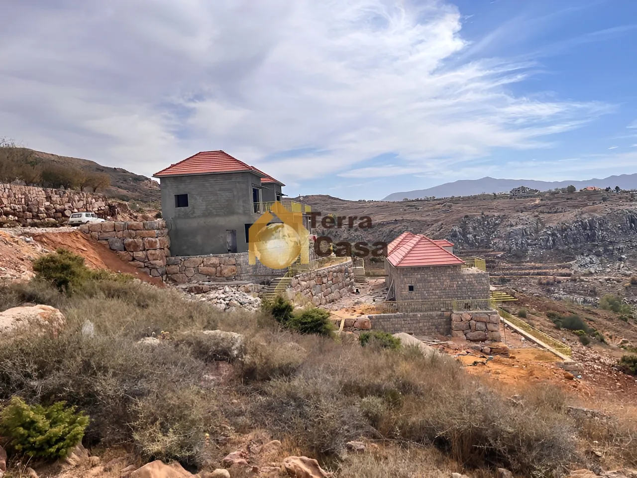 Land for sale in Zaarour