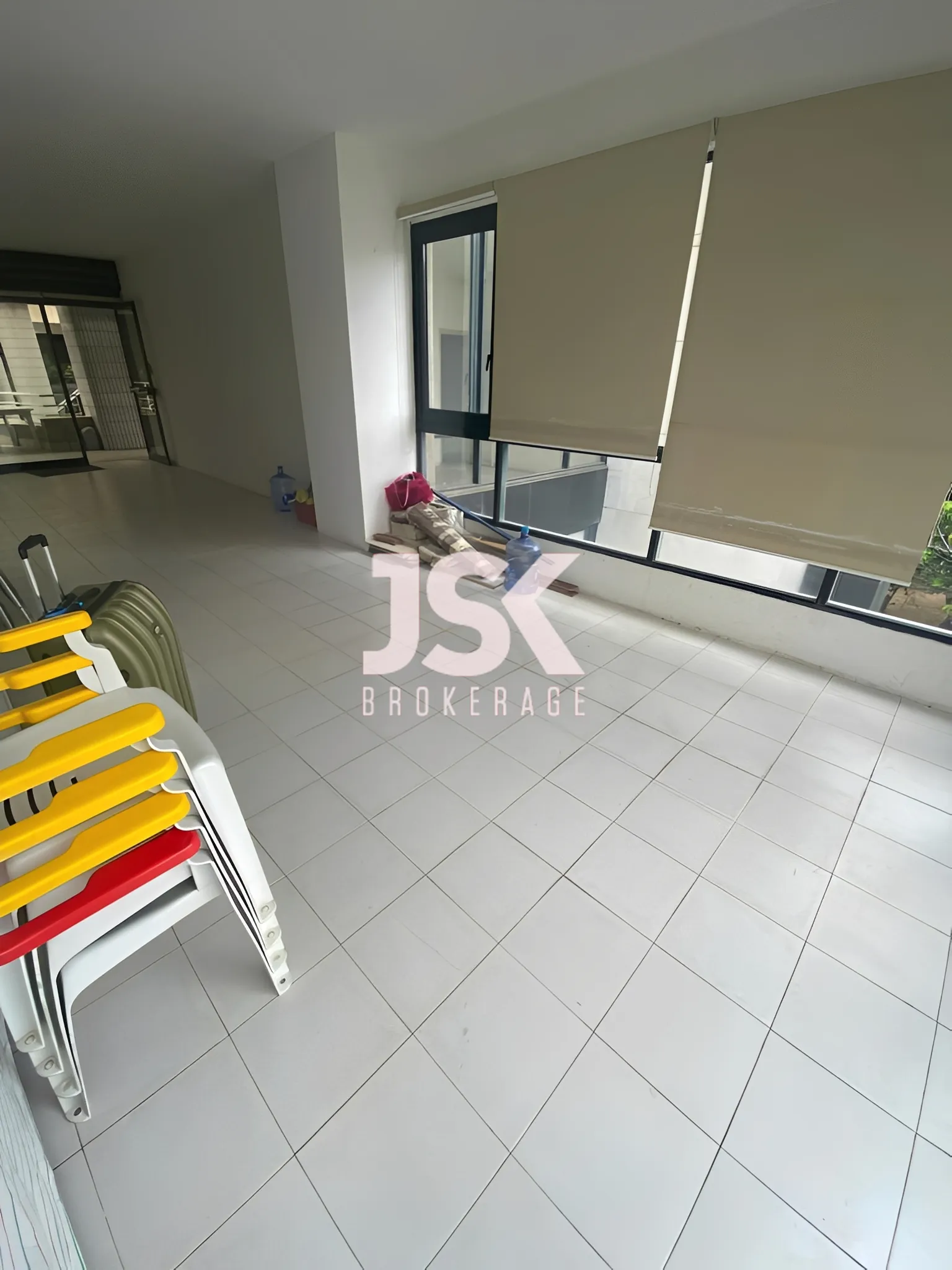 Office for Sale in Zalqa