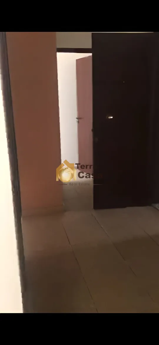 Office for rent in Jdeideh