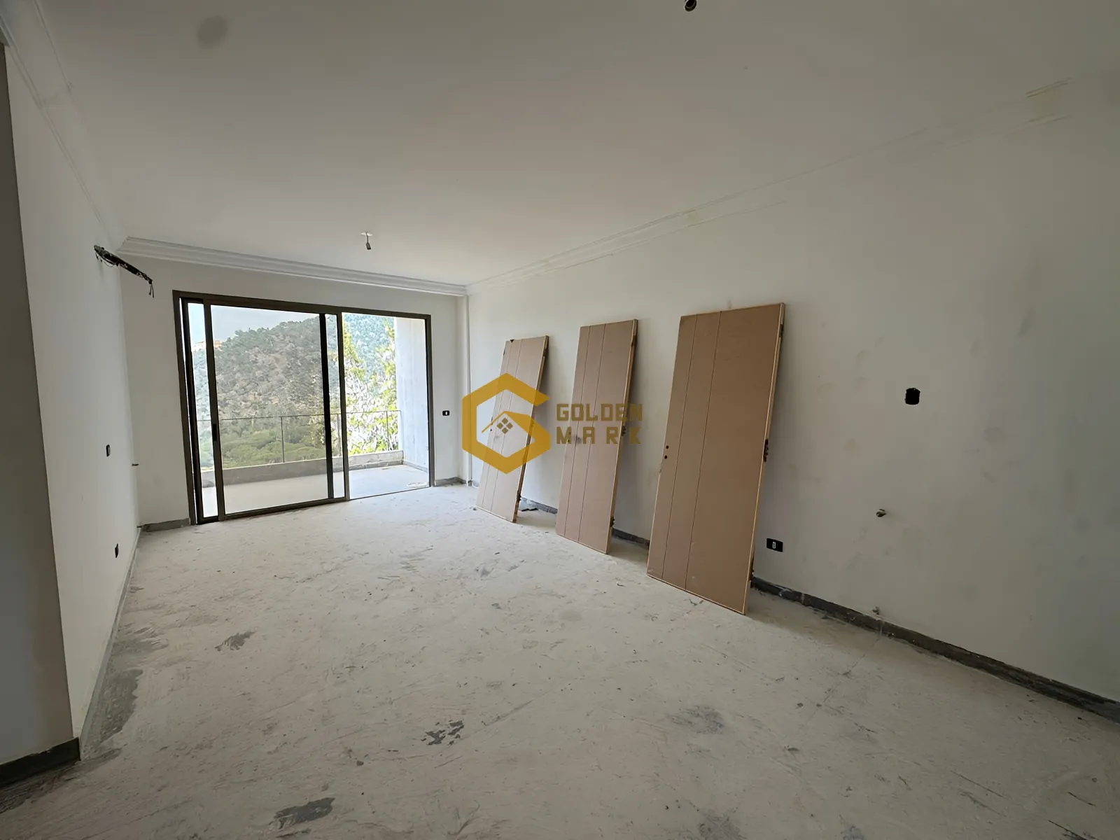 Loft for Sale in Jouret El Ballout
