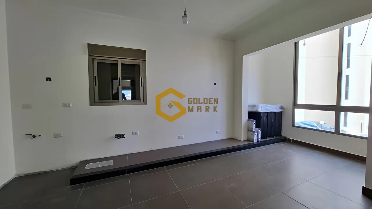 Apartment for Sale in Aamchit