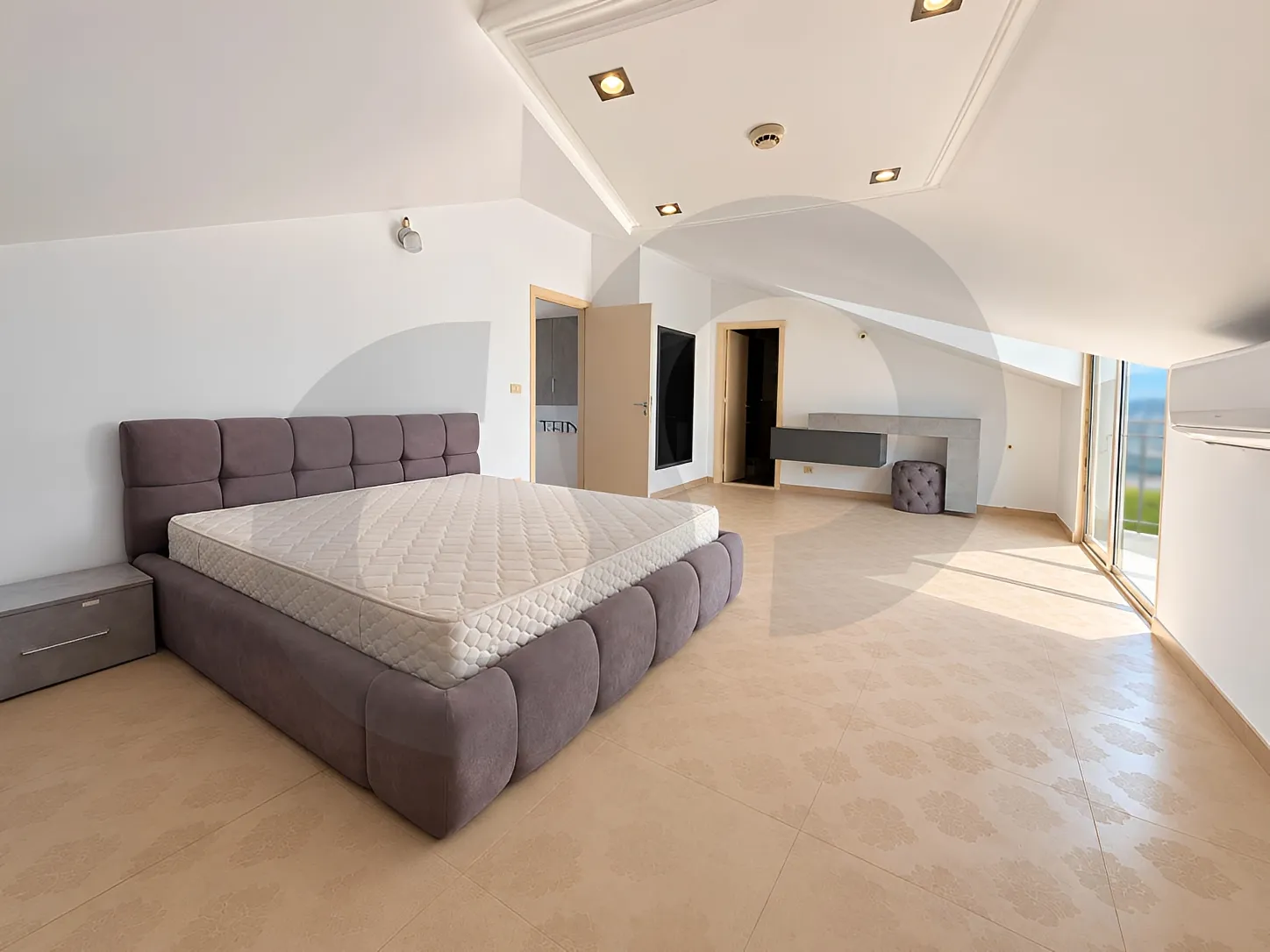 Duplex for Sale in Haret Sakher