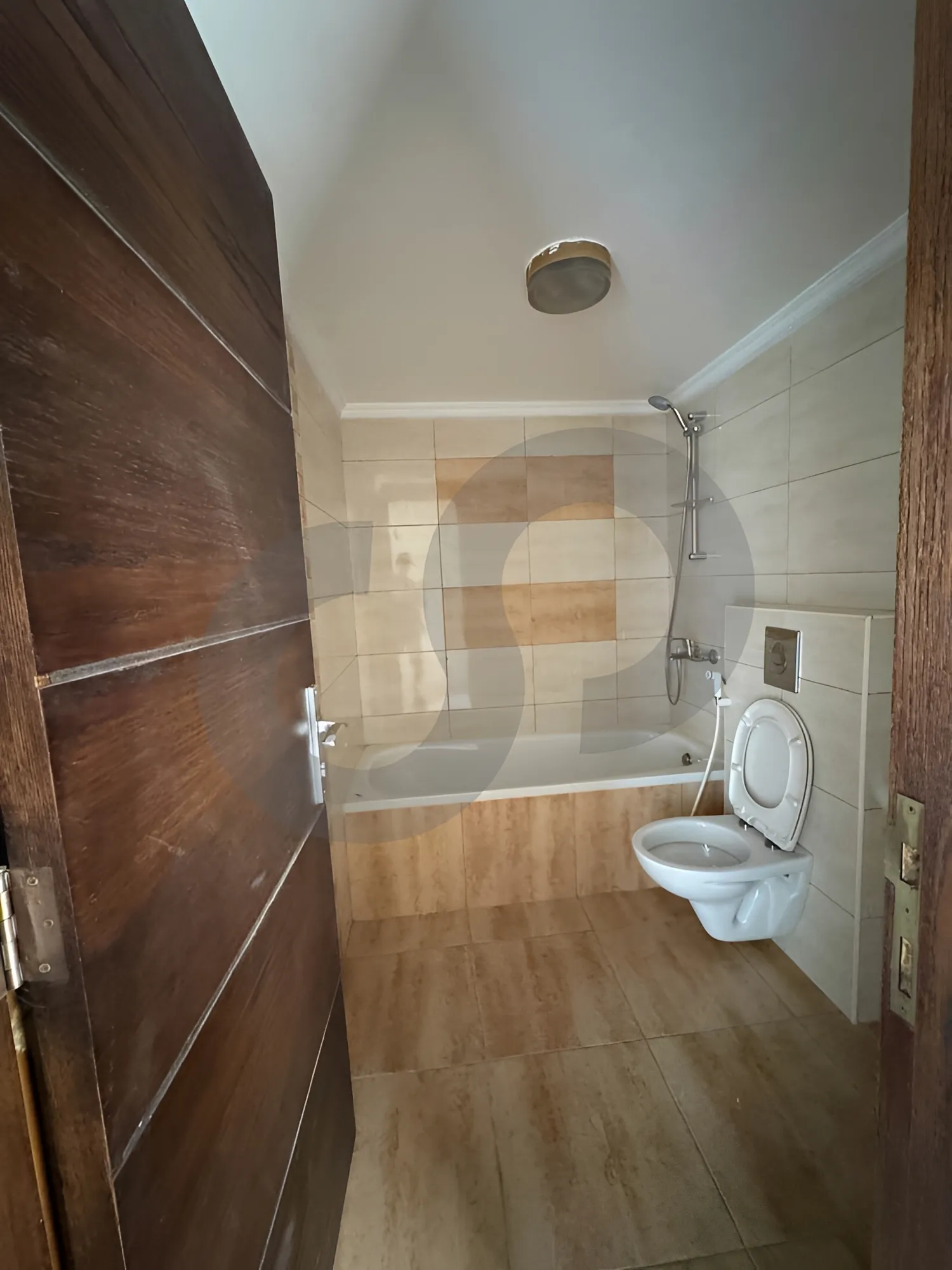 Building for Sale in Badaro