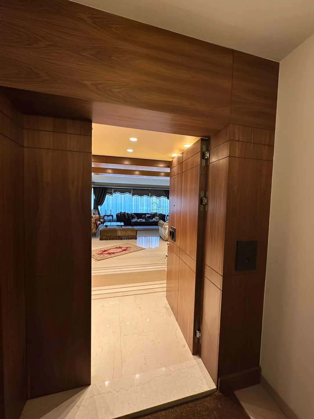 Apartment for Sale in Verdun, Bayrut, Lebanon