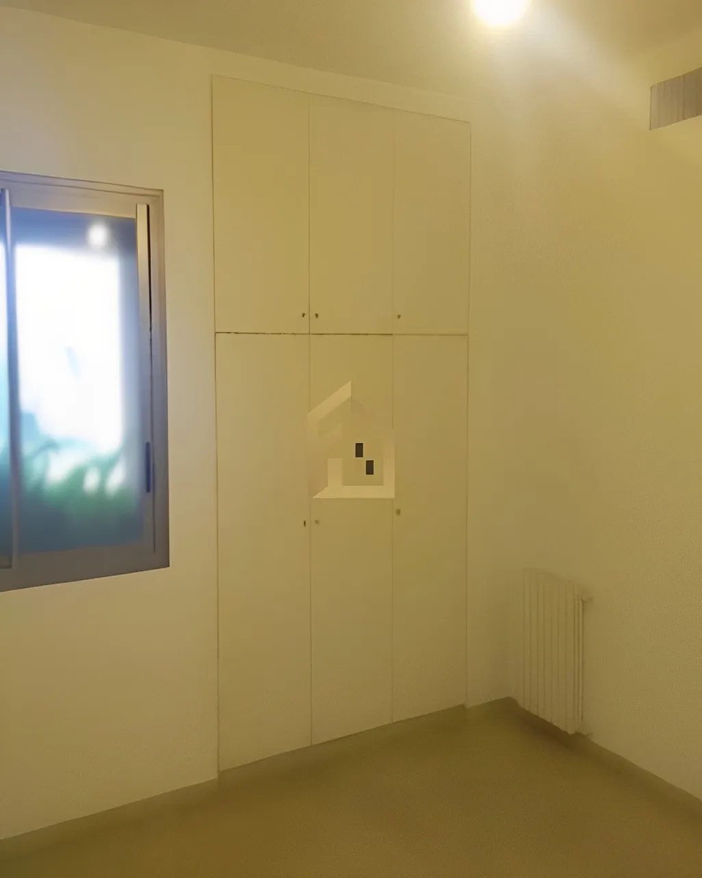 Apartment for Rent in Caree d'or, Achrafieh