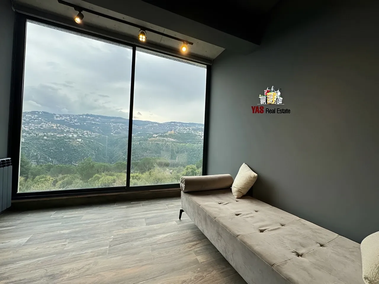 Apartment for Sale in Ballouneh
