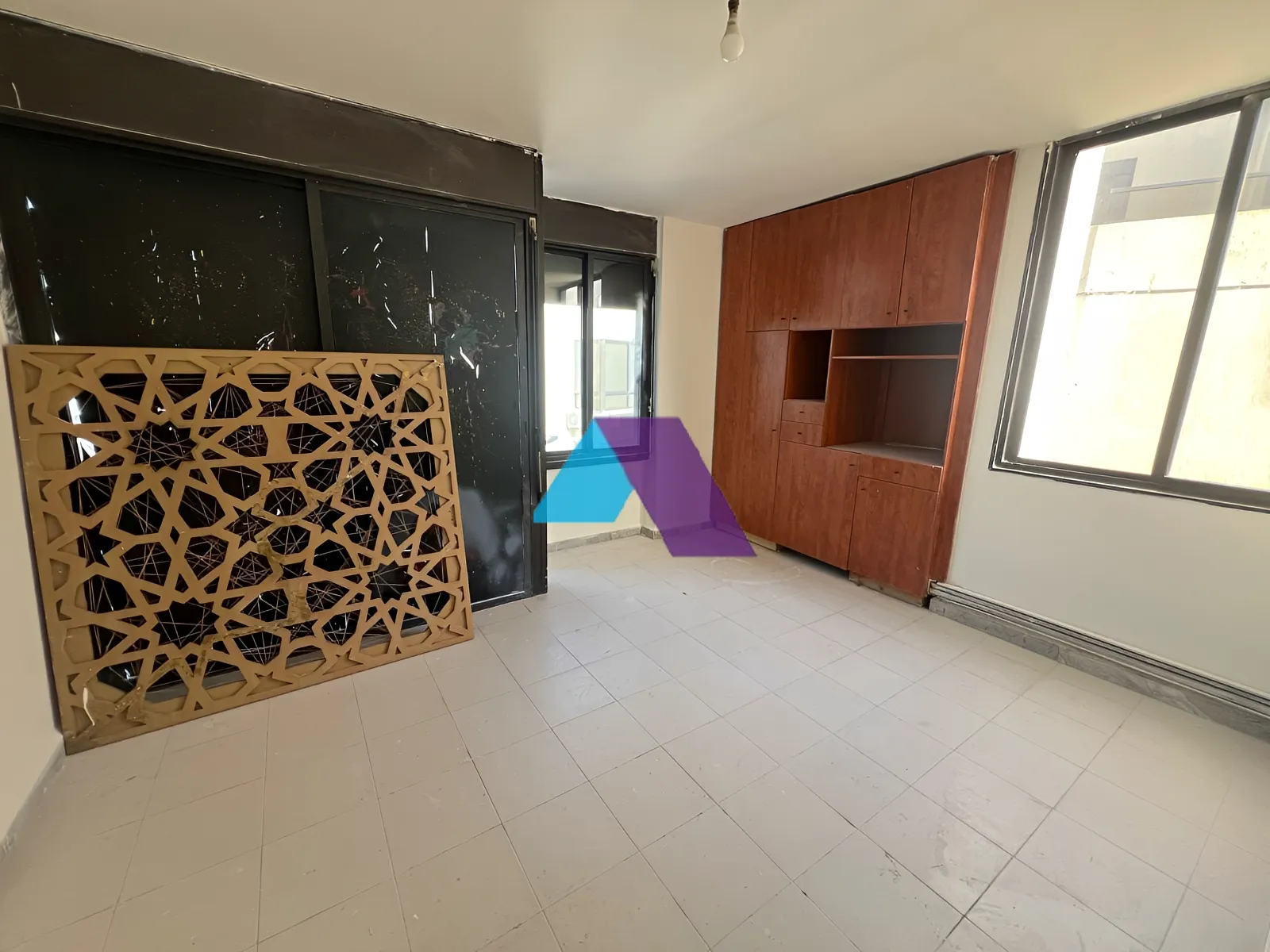Apartment for Sale in Adonis - 3 bed, 3 bath