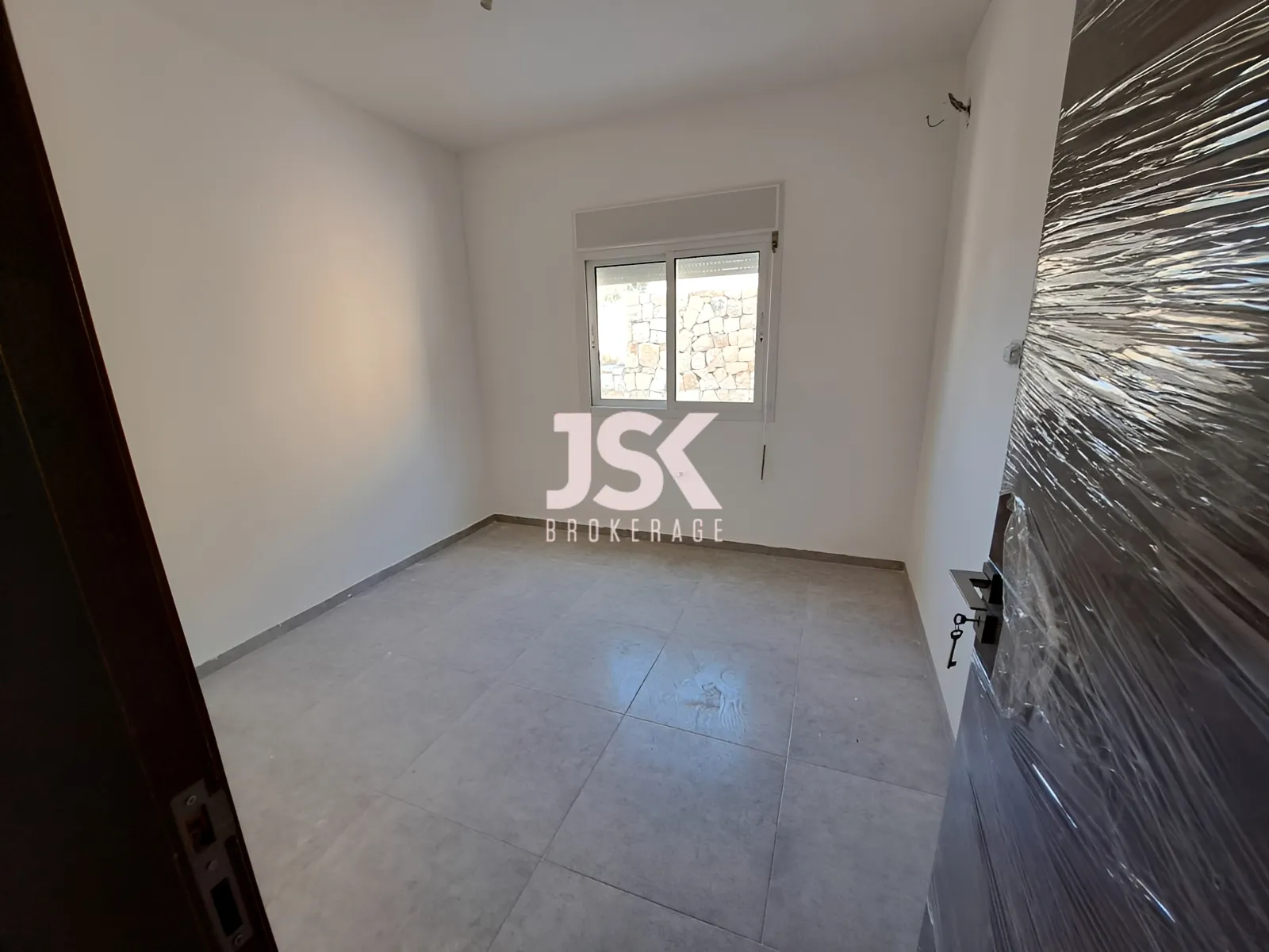Apartment for Sale in Hosrayel
