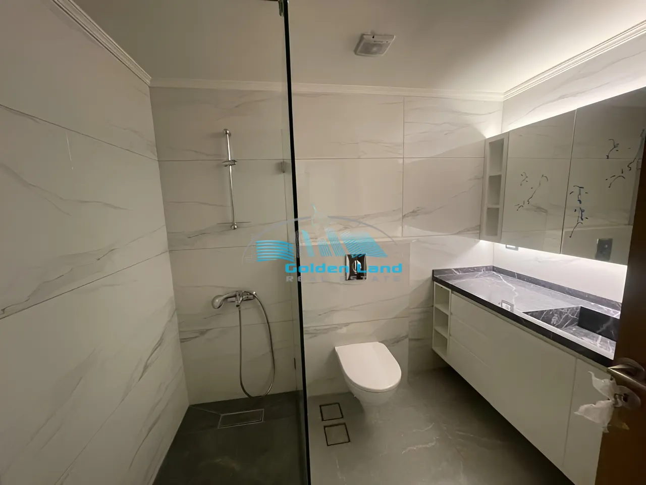 Apartment for Rent in Adma w Dafnah