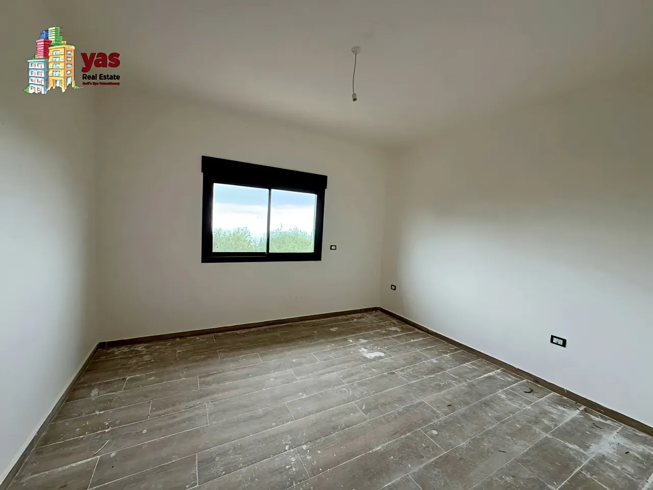Apartment for Sale in Ballouneh