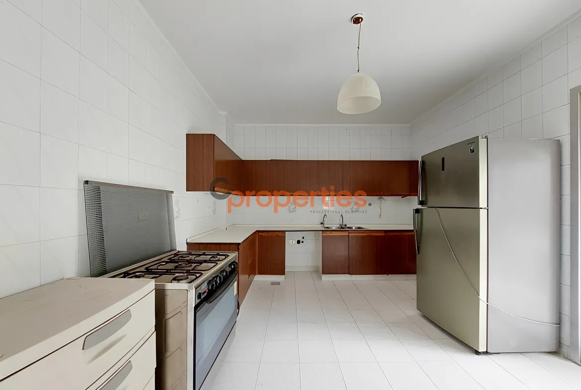 Apartment for Rent in Ain Saadeh - 3 bed, 4 bath