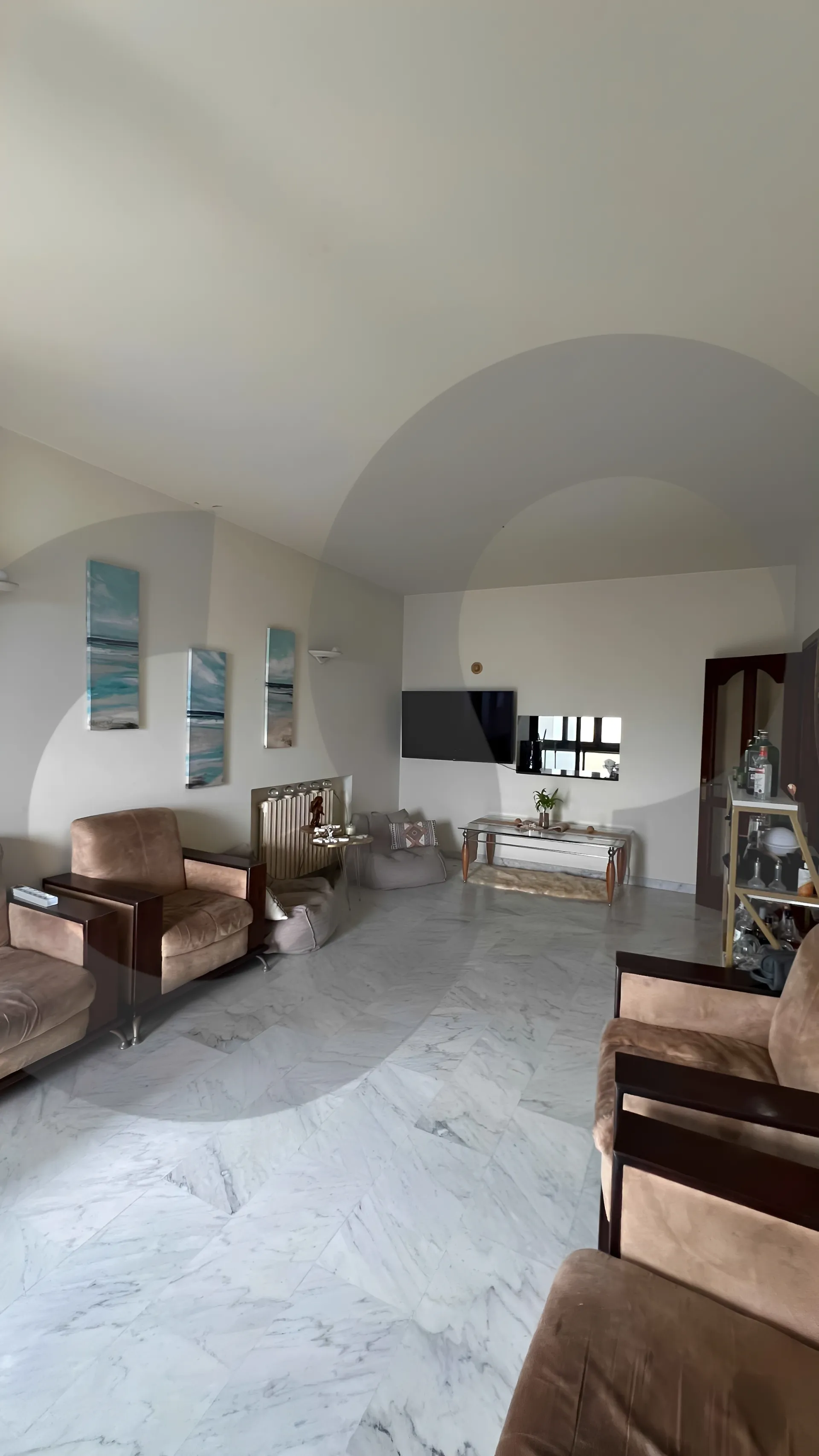 Apartment for Sale in Mazraat Yachoua - 2 bed, 2 bath