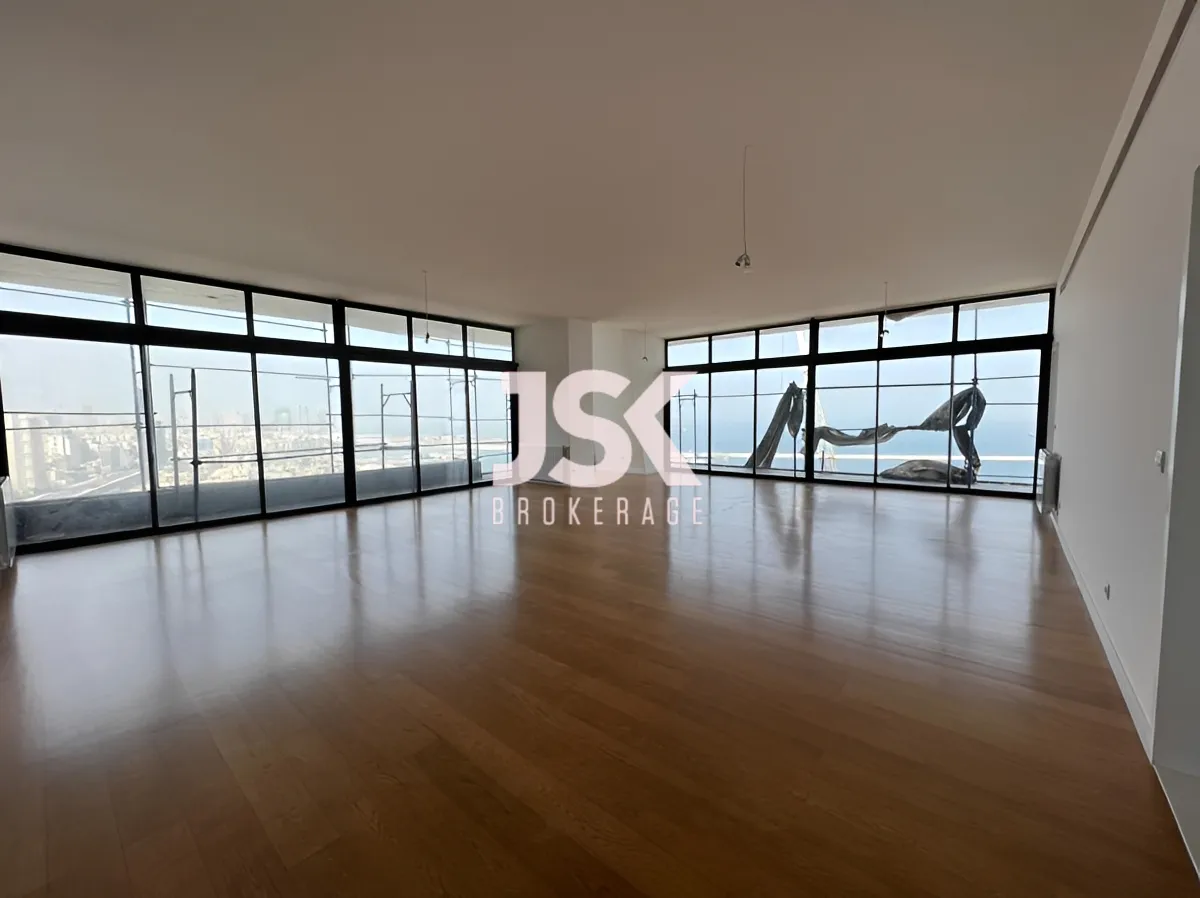 Apartment for Sale in Achrafieh, Beirut, Lebanon - 4 bed, 5 bath
