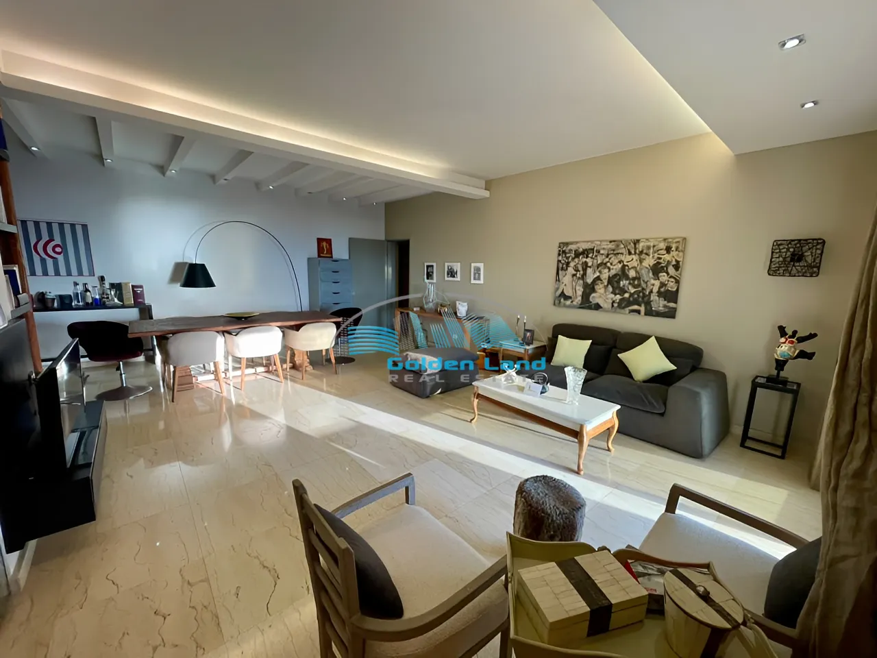 Apartment for Sale in Haret Sakher