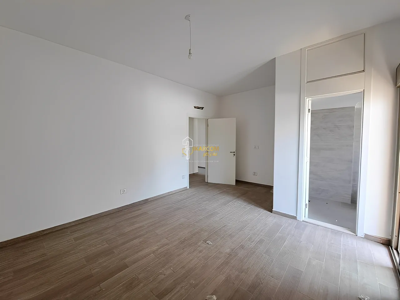 Apartment for Sale in Jdeideh - 3 bed, 4 bath