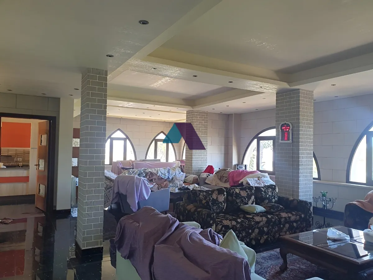 Villa for Sale in Aley