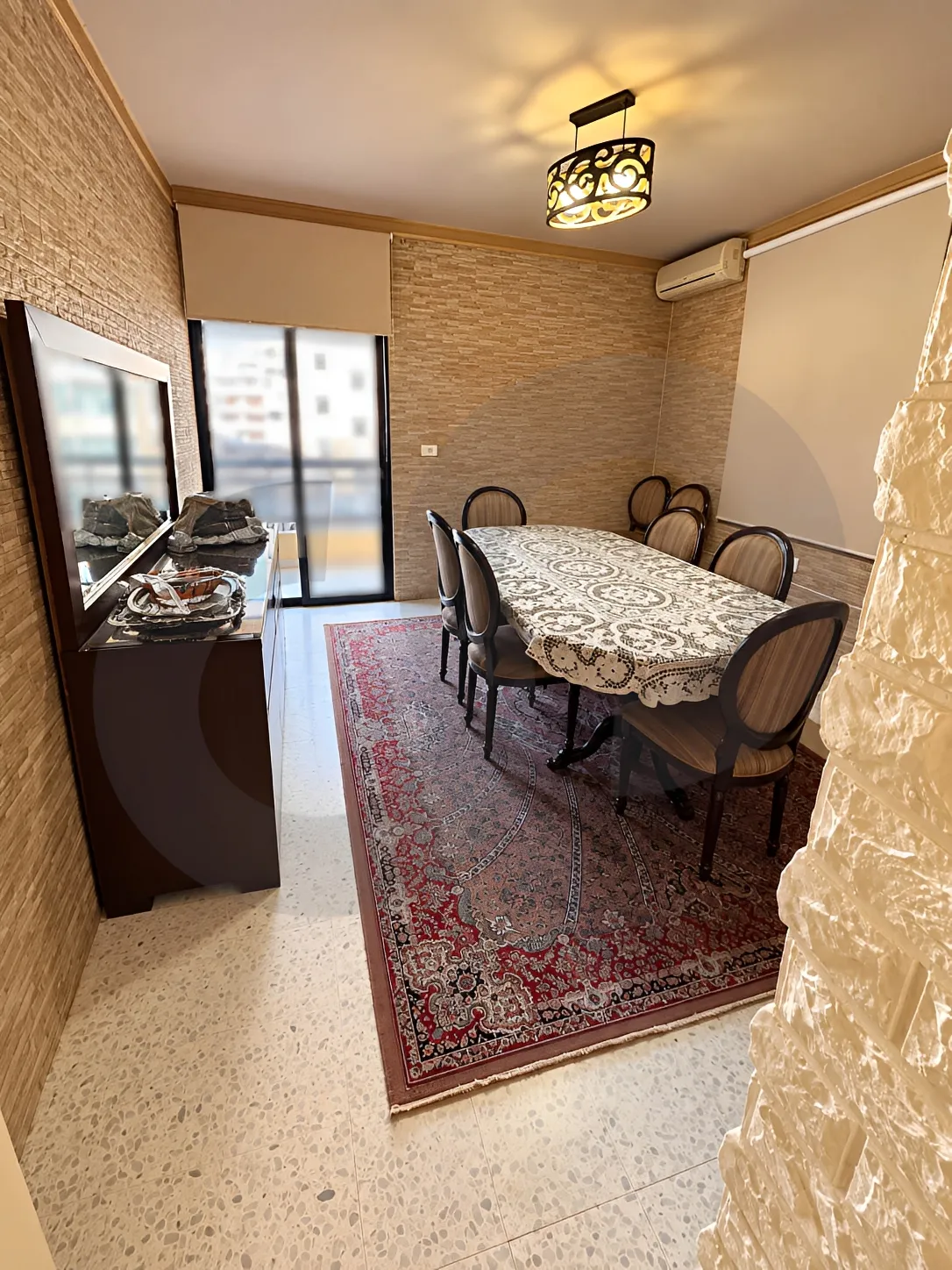 Building for Sale in Verdun