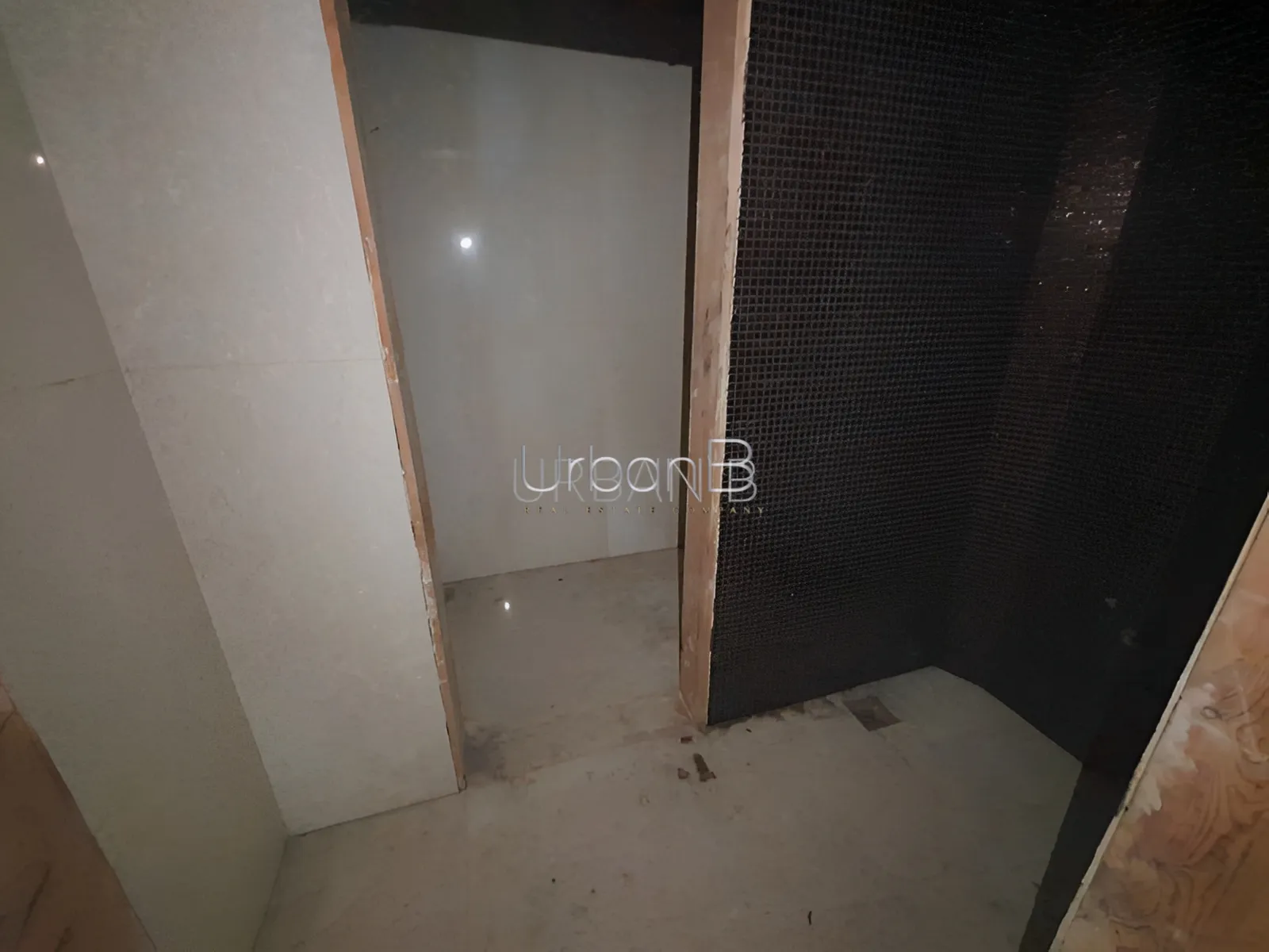 Residential in Ain el mraiseh, beirut, lebanon