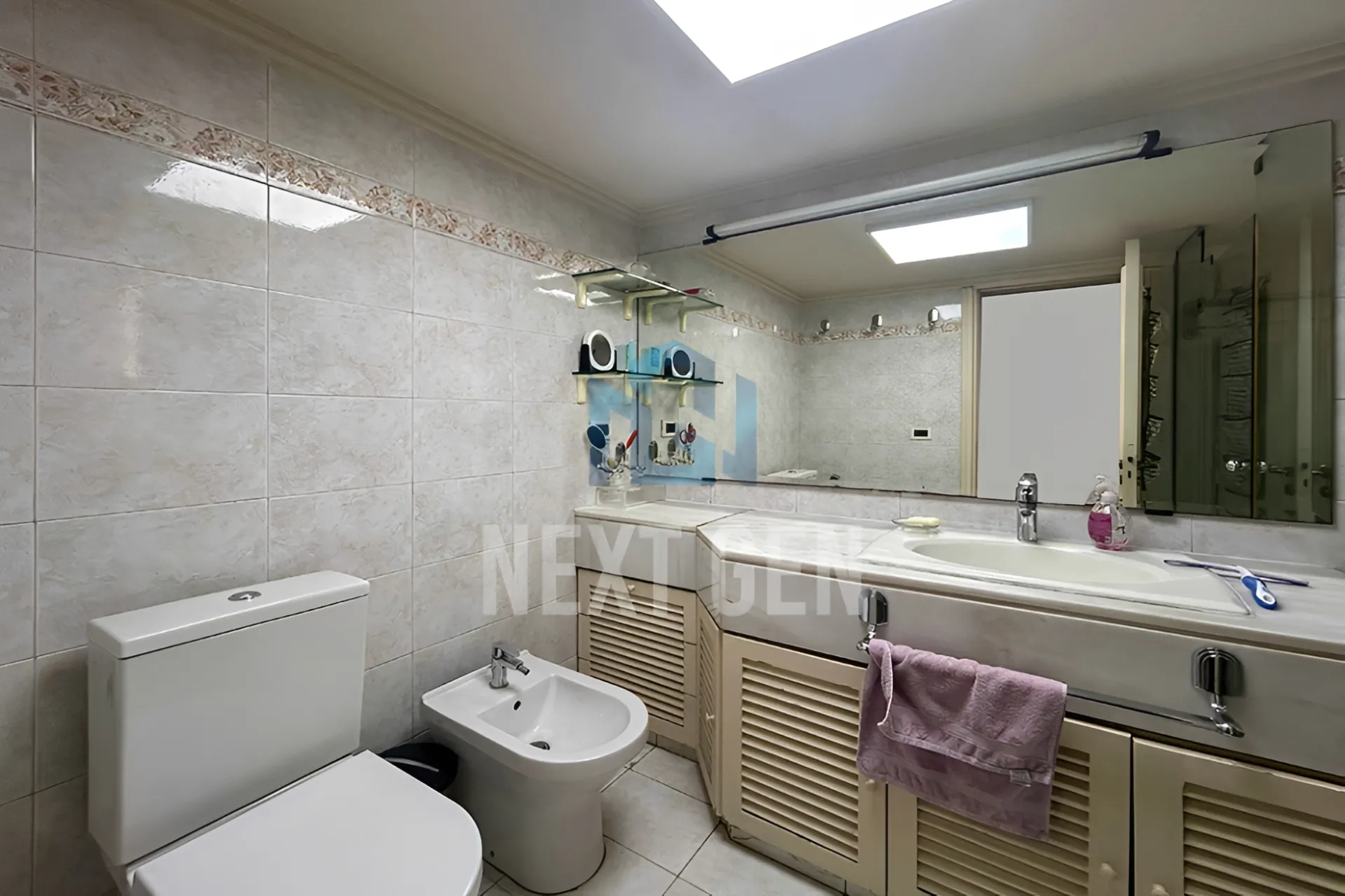 Apartment for sale in Tallet Khayat, Beirut, Lebanon