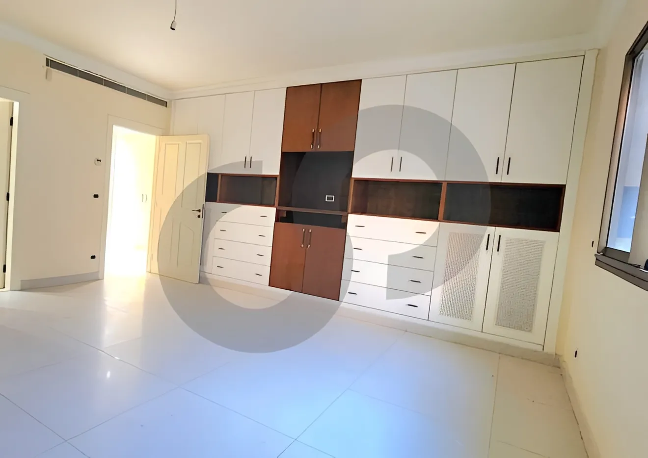 Apartment for Sale in Cornet Chahwan, Lebanon