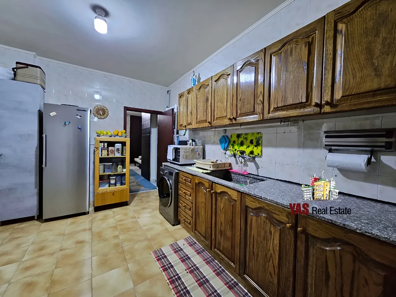 Apartment for Sale in Ballouneh