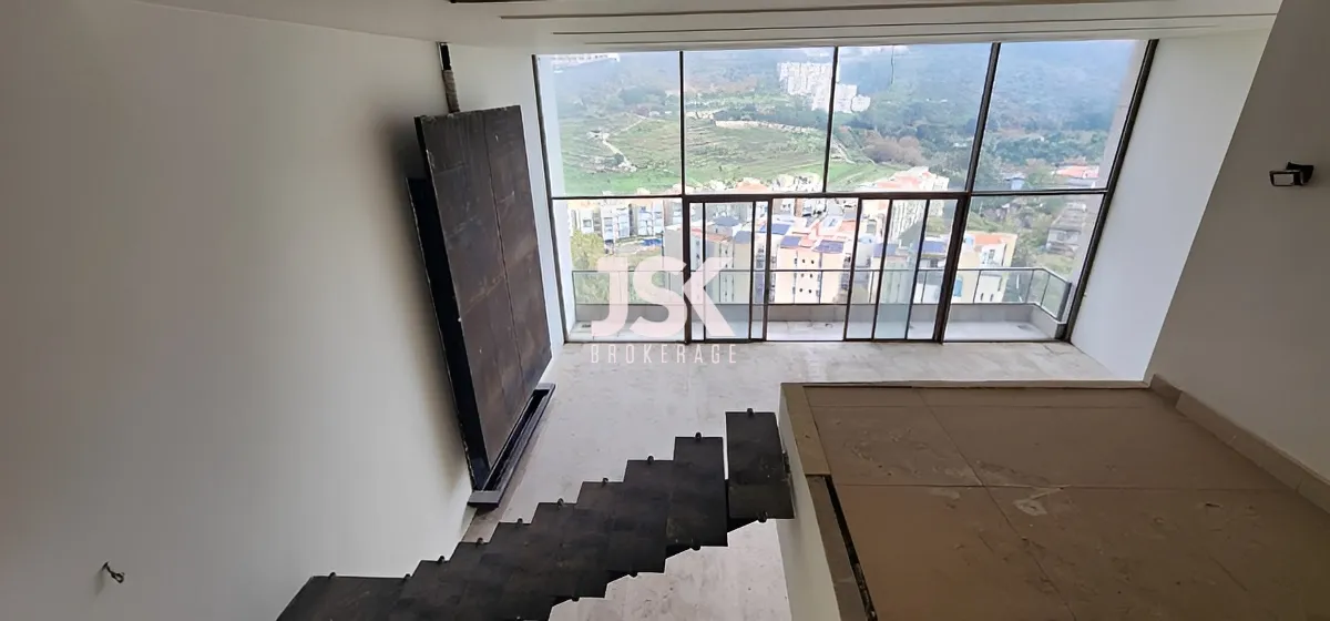 Apartment for Sale in Baabda, Lebanon - 3 bed, 4 bath