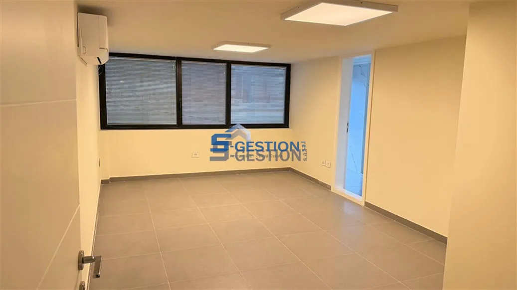 Office for Rent in Achrafieh