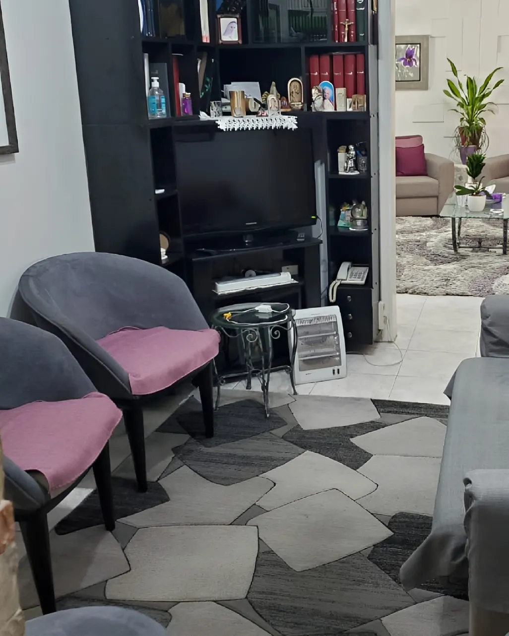Apartment for sale in Achrafieh, Beirut, Lebanon - 2 bed, 2 bath