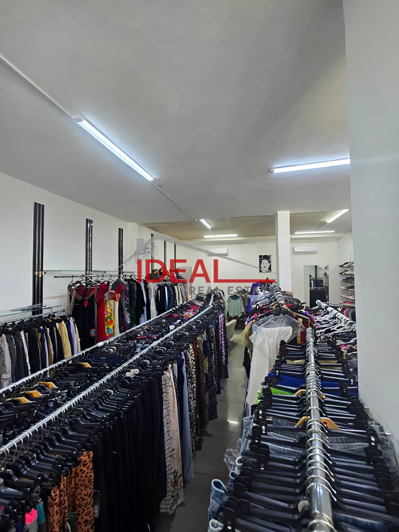 Shop for rent in Sin El Fil, Lebanon