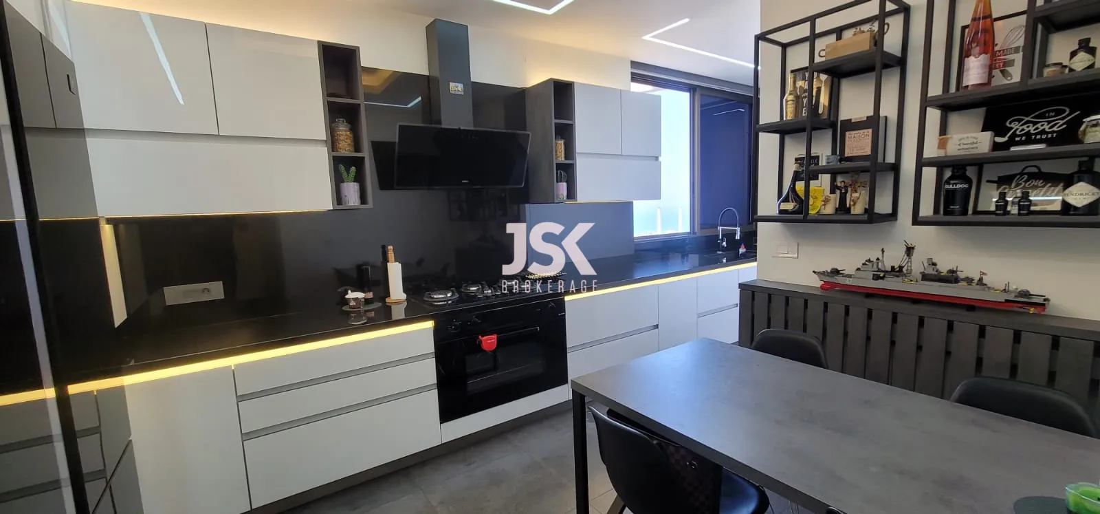 Apartment for Sale in Zouk Mosbeh
