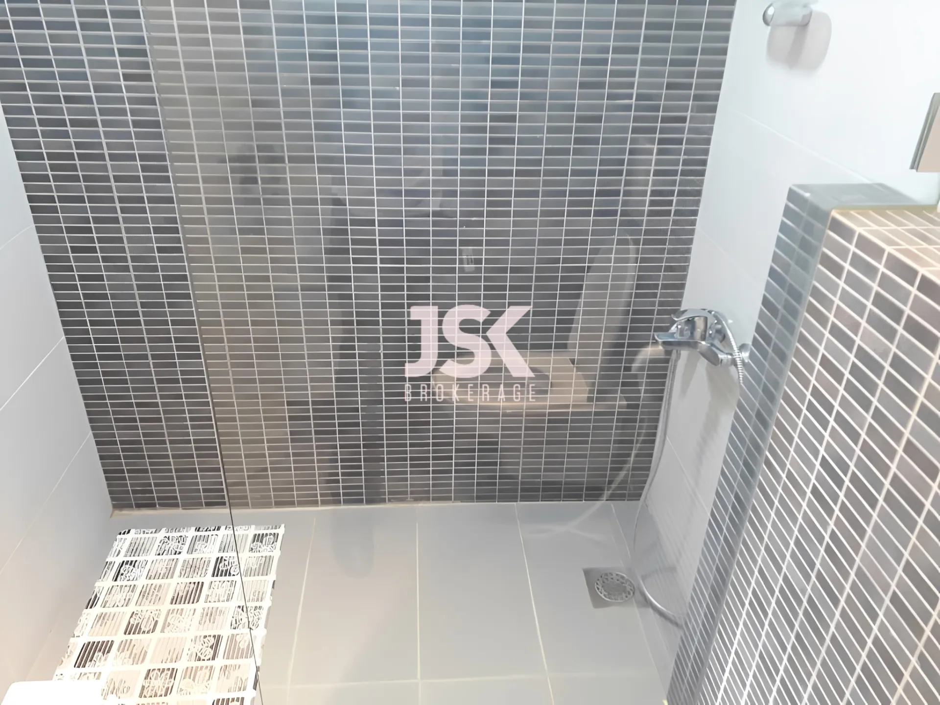 Apartment for Sale in Achrafieh