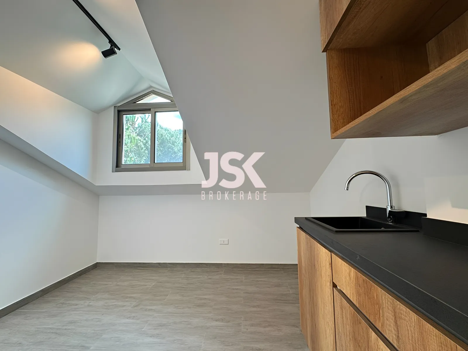 Duplex for Sale in Baabdat