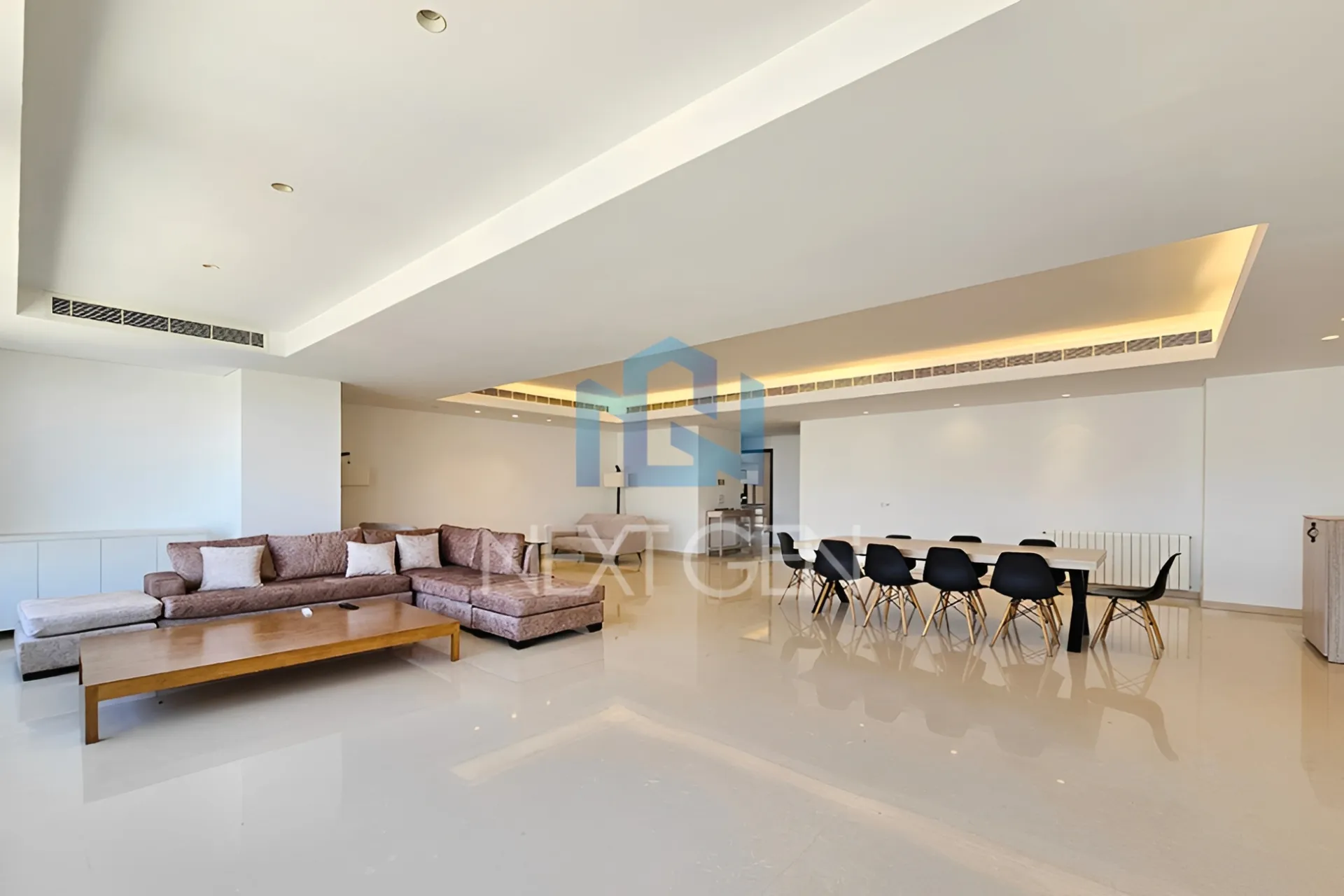 Apartment for rent in Achrafieh, Beirut, Lebanon - 4 bed, 5 bath