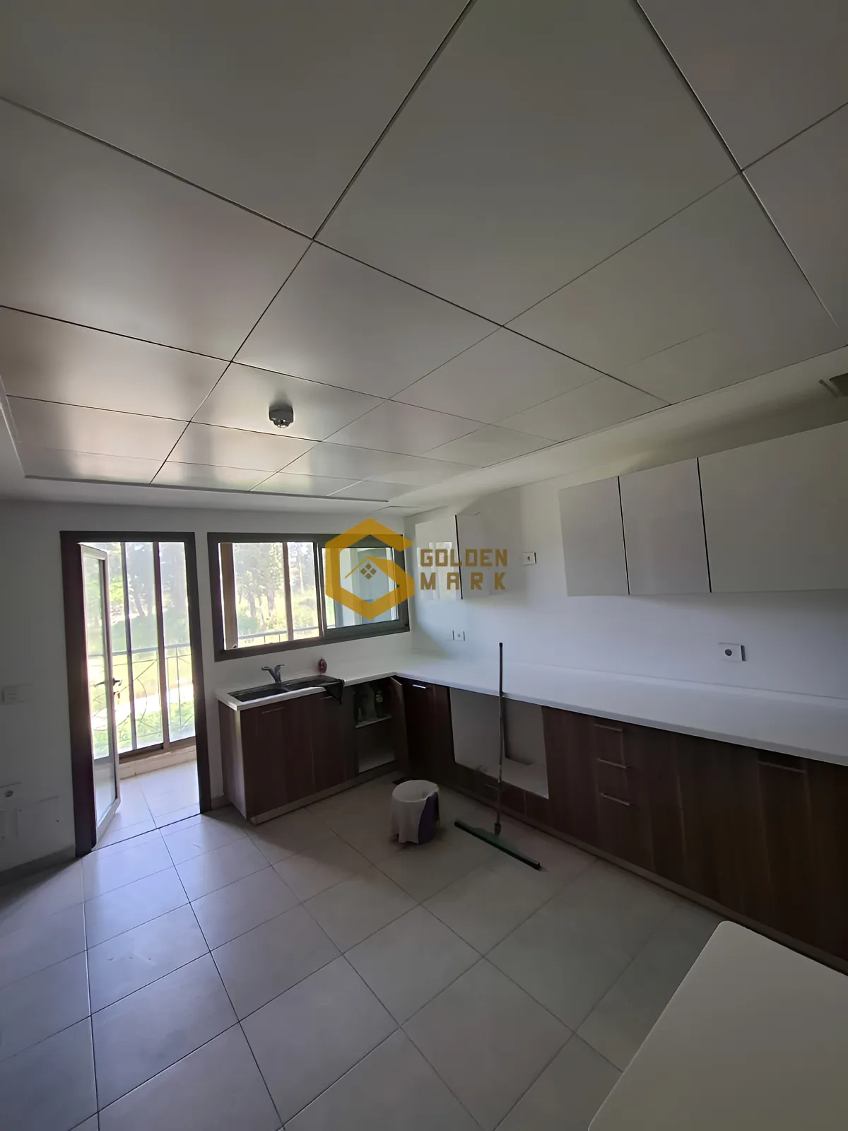 Duplex for Sale in Fatqa - 4 bed, 5 bath
