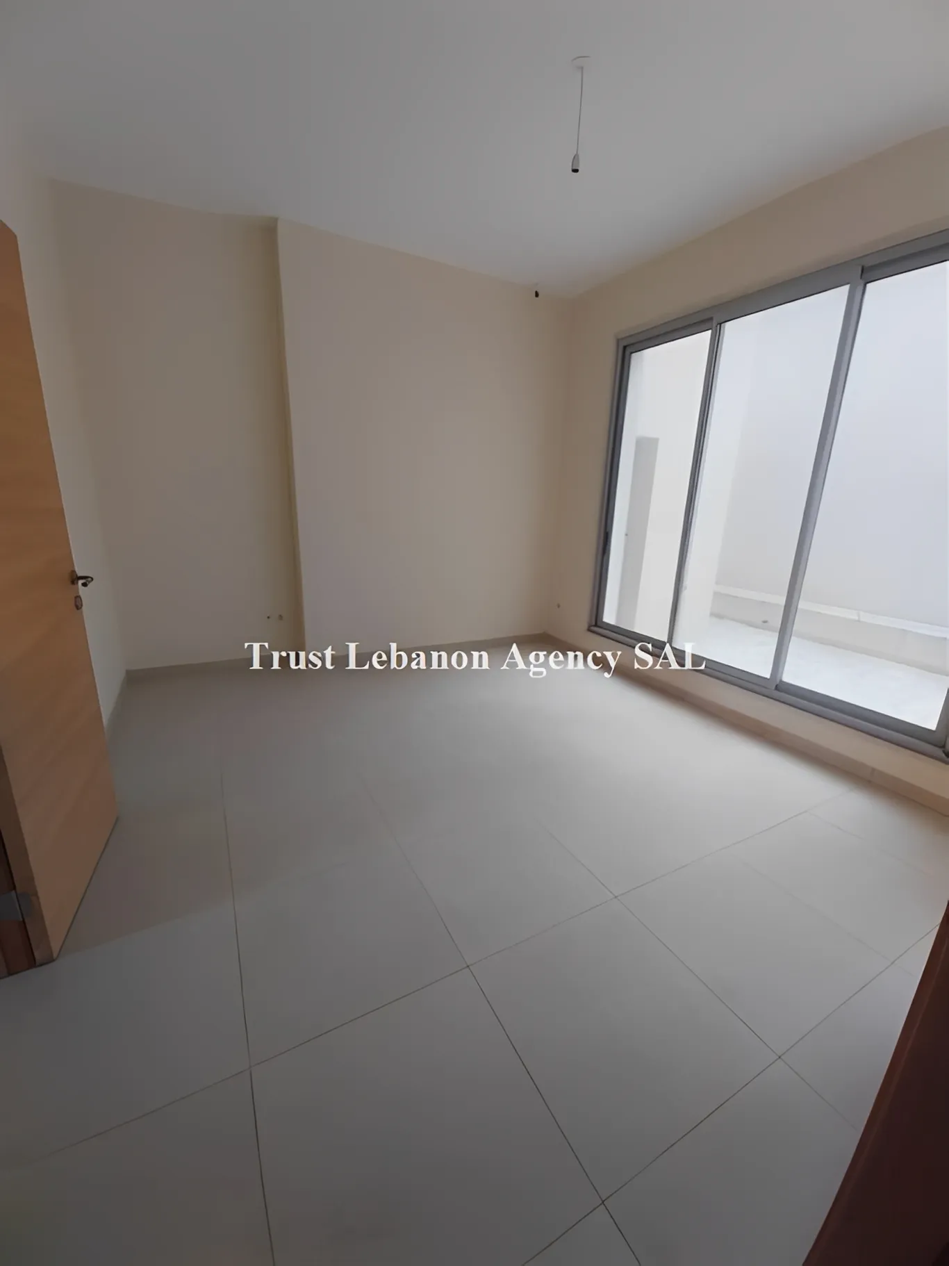 Apartment for Sale in Baabda, Louaizeh