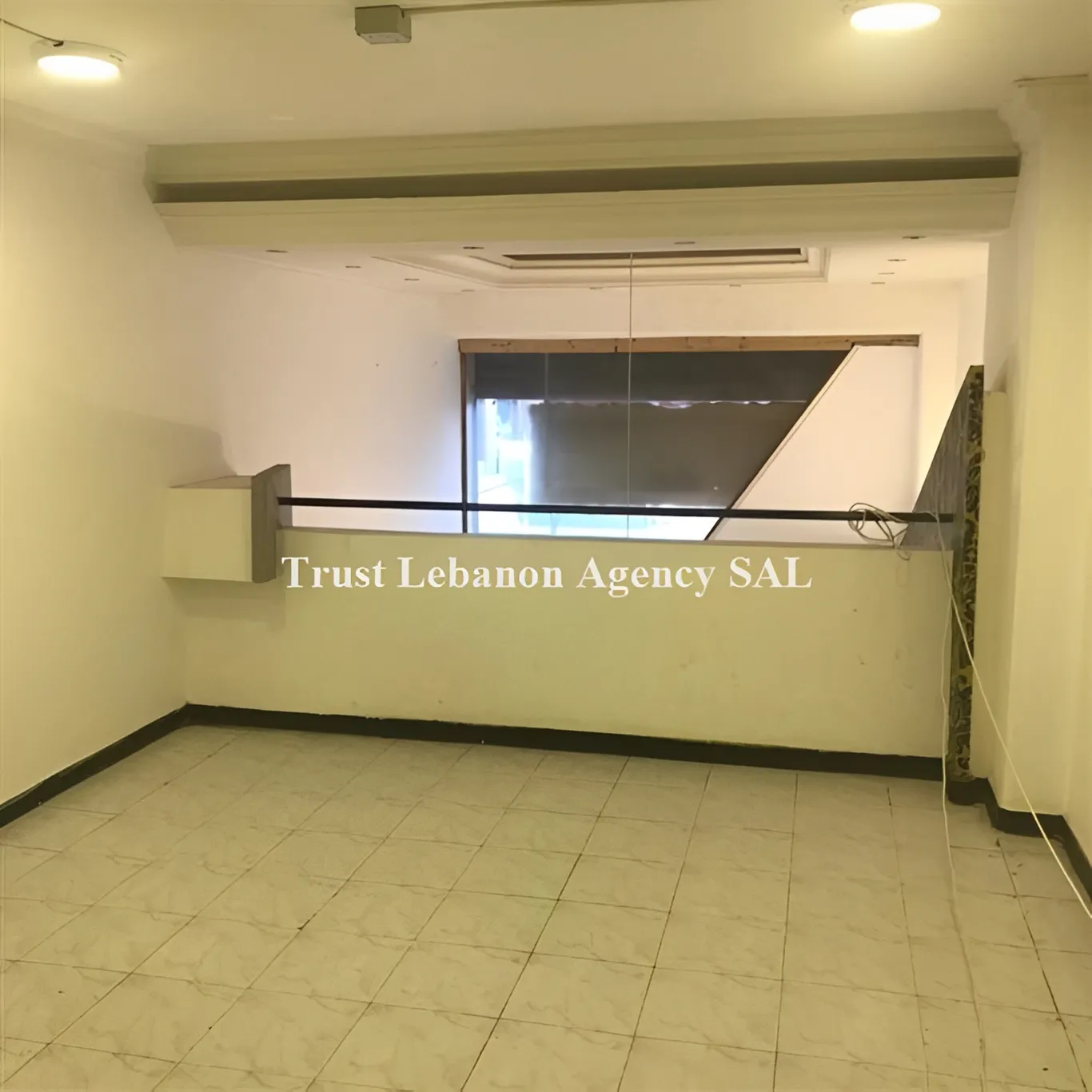 Shop For Sale in Metn, Sin El Fil