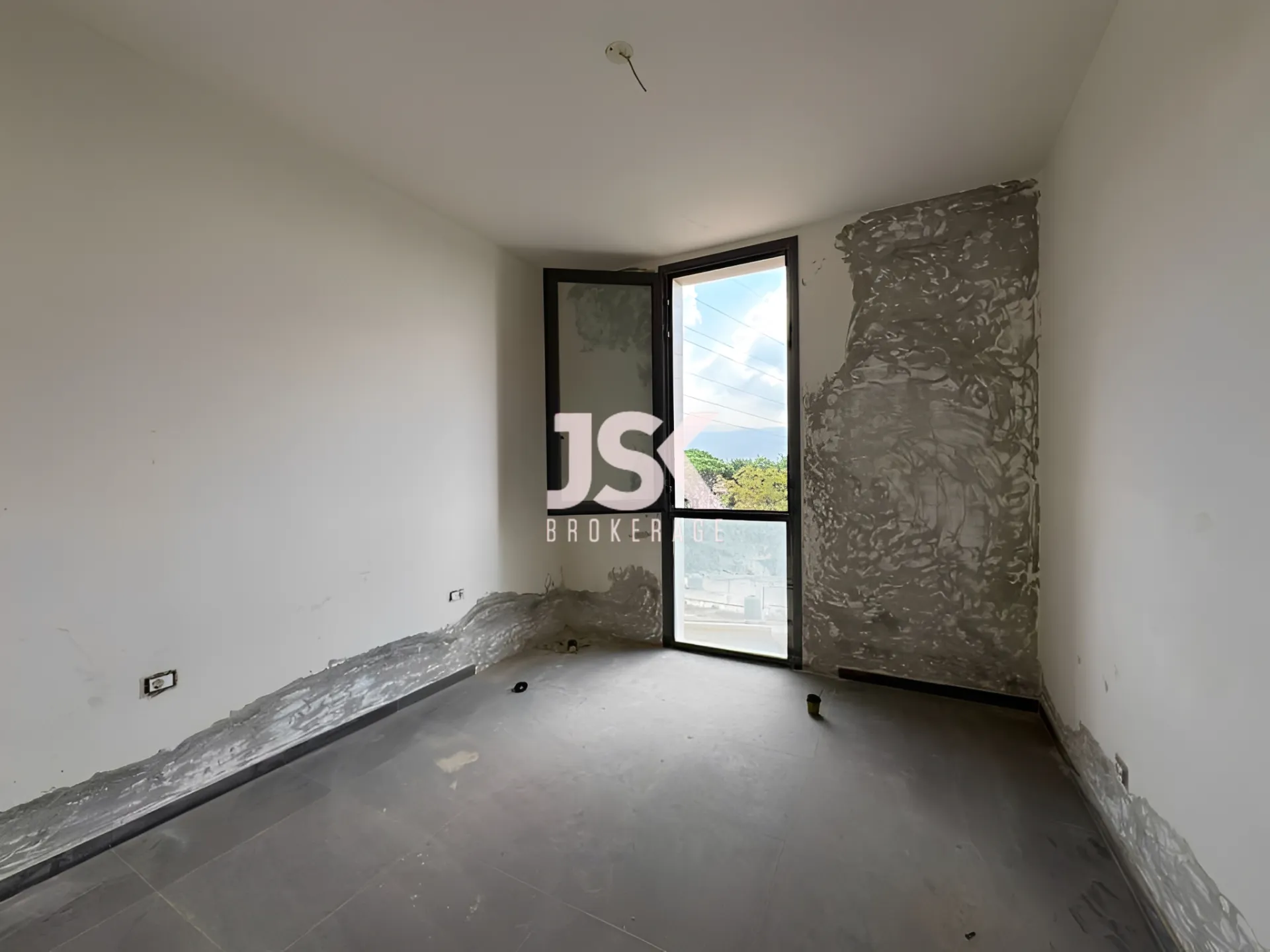 Apartment for Sale in Beit Meri - 3 bed, 4 bath