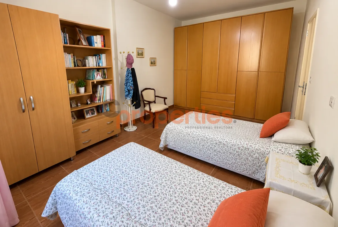 Apartment for Sale in Aamchit