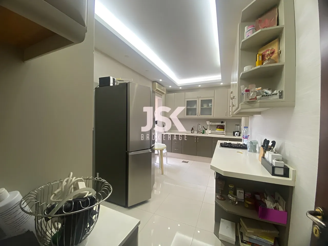 Apartment for Sale in Tallet El Khayyat