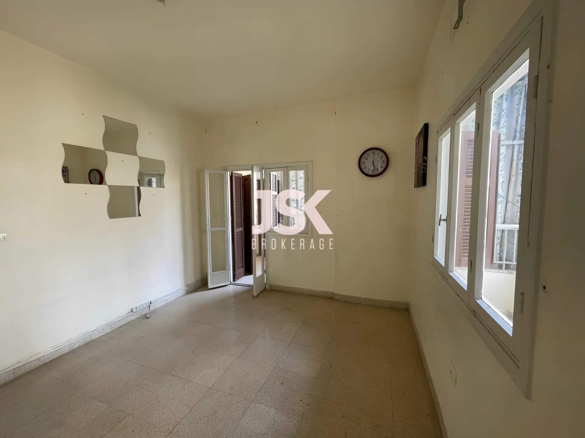 Apartment for Sale in Mazraat Yachoua